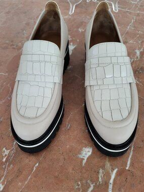 M. Gemi Lug Sole Loafer "Elsa" Croc Embossed Leather